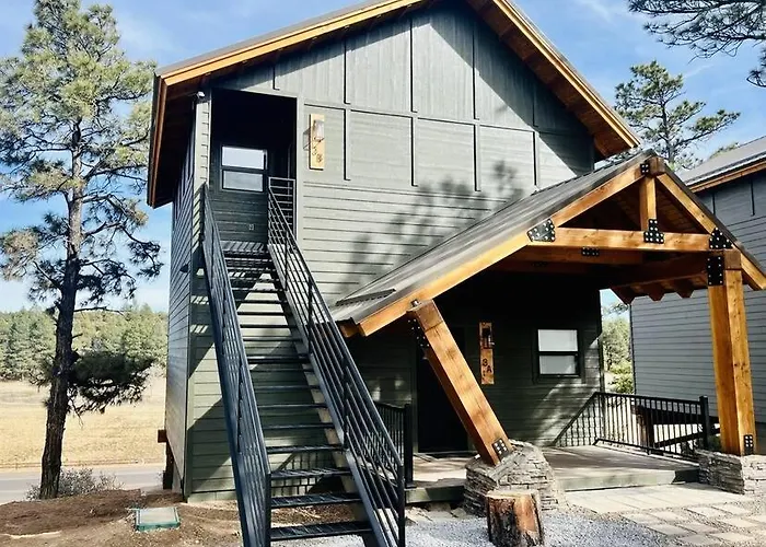 Luxury Mountain Escape! Сasa de vacaciones Show Low